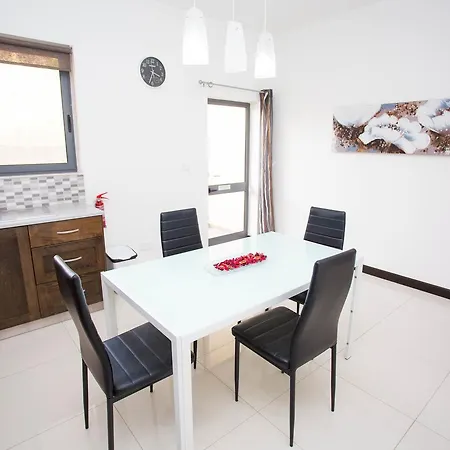 Appartamento In Marsalforn